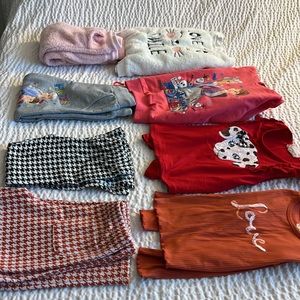 Like new 4 sets for girls